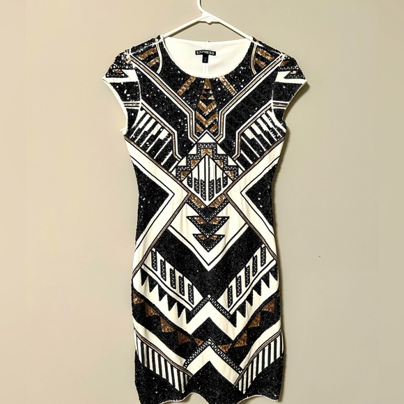Women’s Express Sequin Short Sleeve Dress - Picture 1 of 4